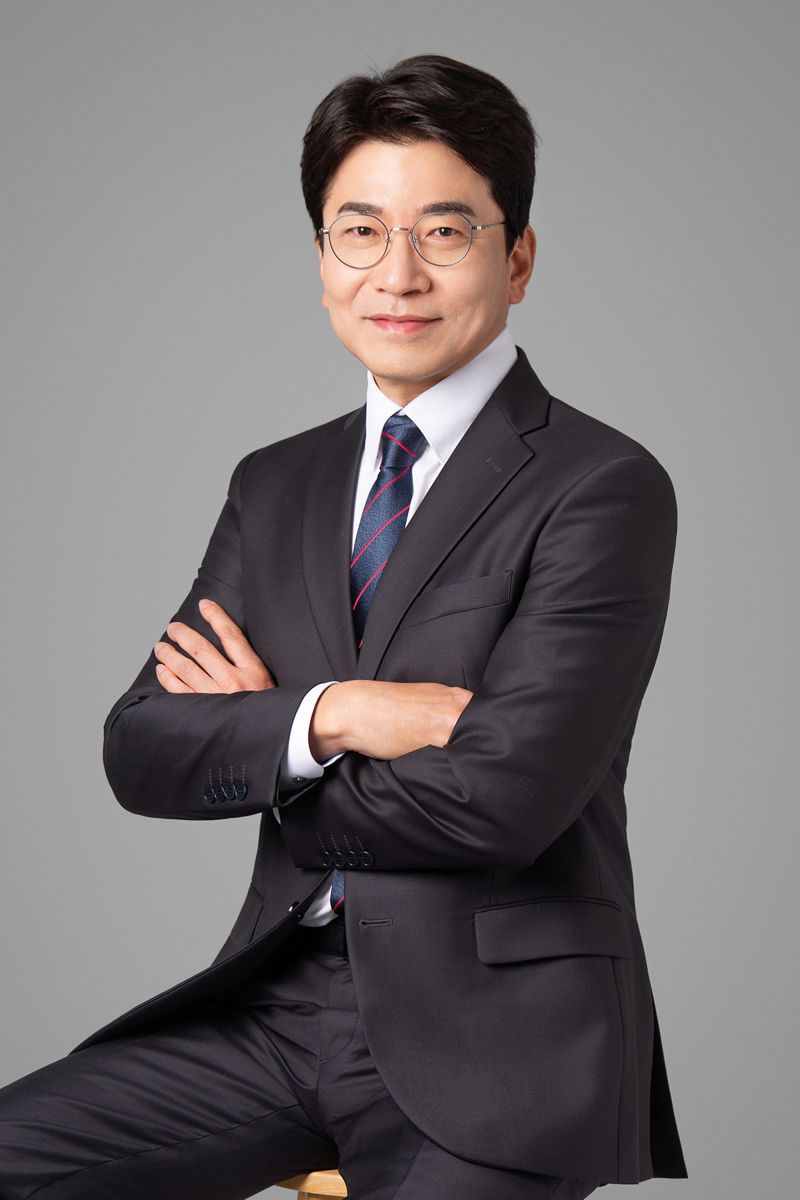 광주광역시는 공석인 광주관광공사 사장 후보로 정재영 KBC광주방송 광고사업국 부장<사진>을 내정했다고 5일 밝혔다. 광주광역시 제공