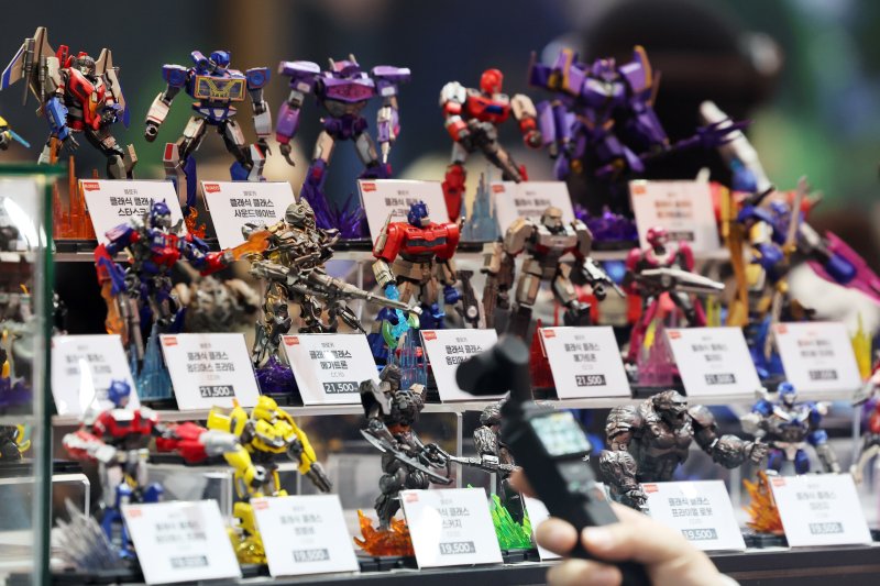 5일 오후 경기도 고양시 일산서구 킨텍스(KINTEX)에서 열린 '애니메이션 X 게임 페스티벌(AGF) 2025'에 피규어가 진열돼 있다. 2025.12.5/뉴스1 ⓒ News1 황기선 기자