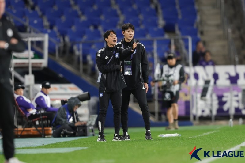 [서울=뉴시스] 프로축구 K리그1 울산 HD 박주영 코치. (사진=한국프로축구연맹 제공) *재판매 및 DB 금지