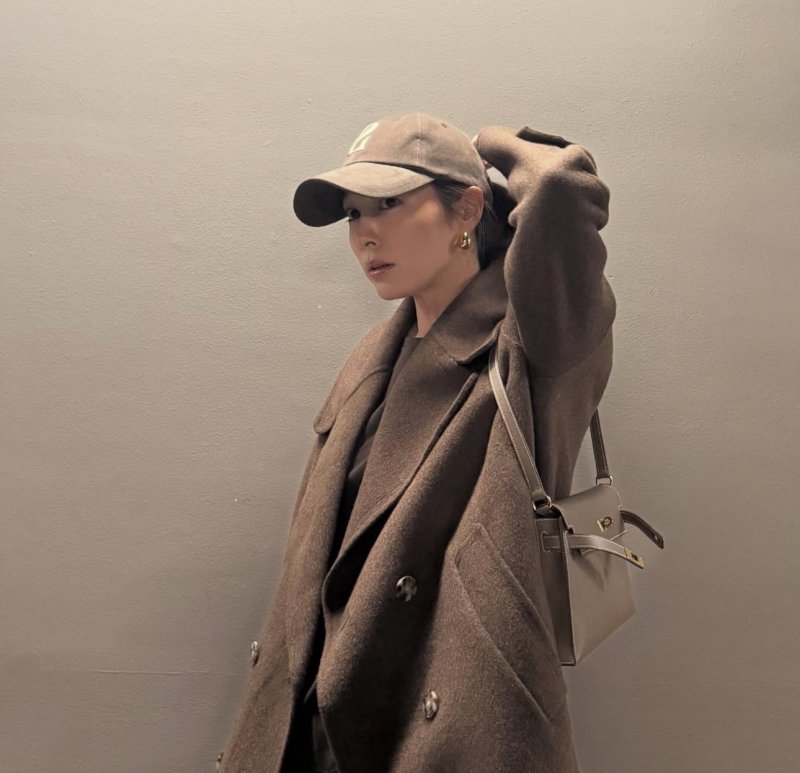 [서울=뉴시스] 배우 이민정. (사진=이민정 인스타그램 캡처) 2025.12.05. photo@newsis.com *재판매 및 DB 금지