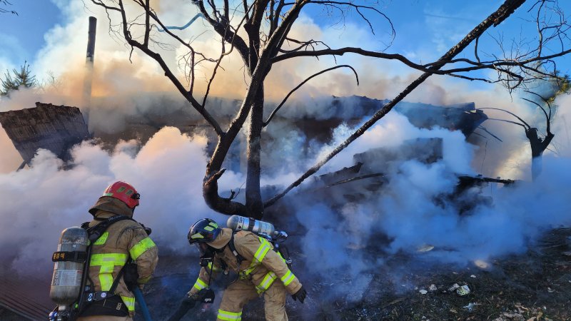 태안 단독주택 화재 현장. (태안소방서 제공, 재판매 및 DB금지) / 뉴스1
