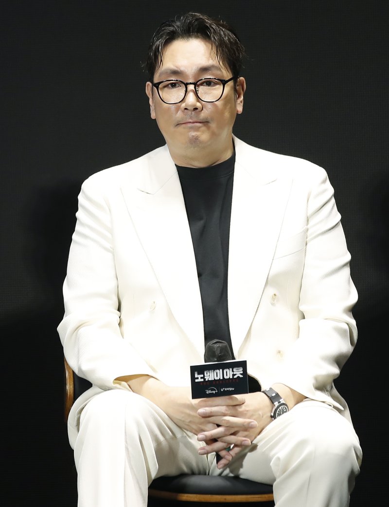 조진웅 과거 논란 여파…SBS, '범죄와의 전쟁' 내레이션 교체