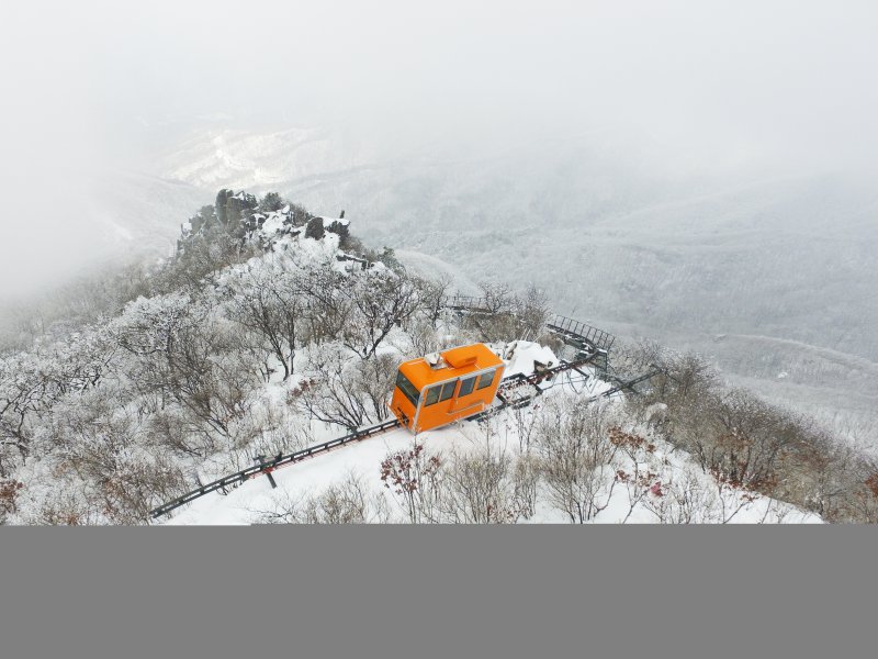 [함양=뉴시스]함양 대봉스카이랜드 모노레일.(사진=경남도 제공) 2025.12.06. *재판매 및 DB 금지