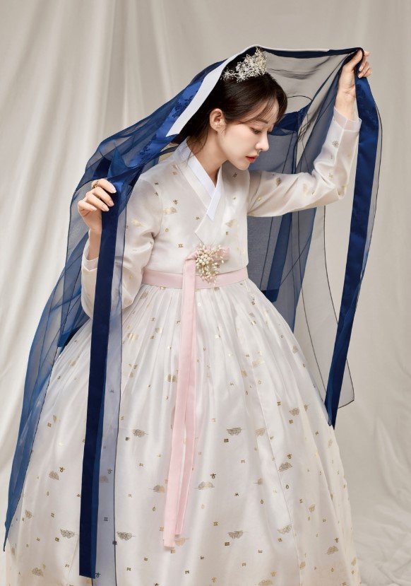 [서울=뉴시스] 한그루. (사진=한그루 인스타그램 캡처) 2025.12.06. photo@newsis.com *재판매 및 DB 금지