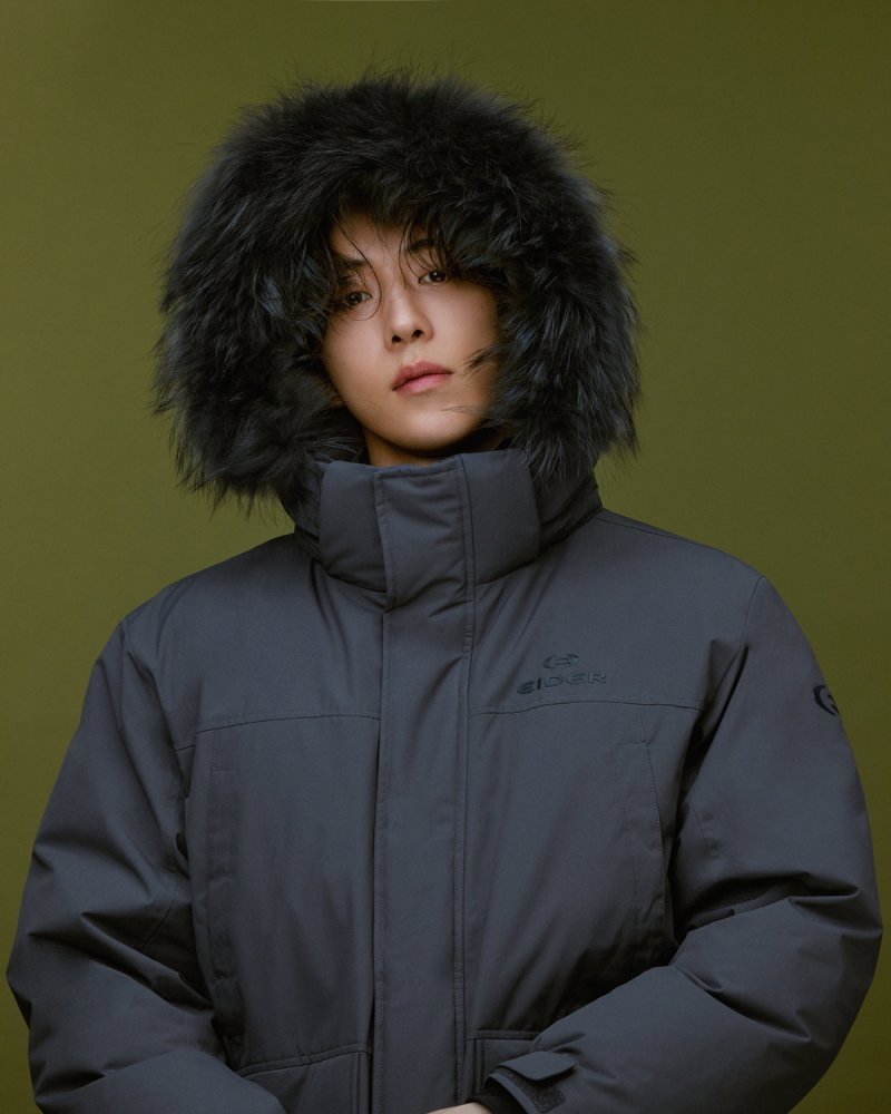 [서울=뉴시스] 아이더 필드 다운. (사진=아이더 제공) *재판매 및 DB 금지