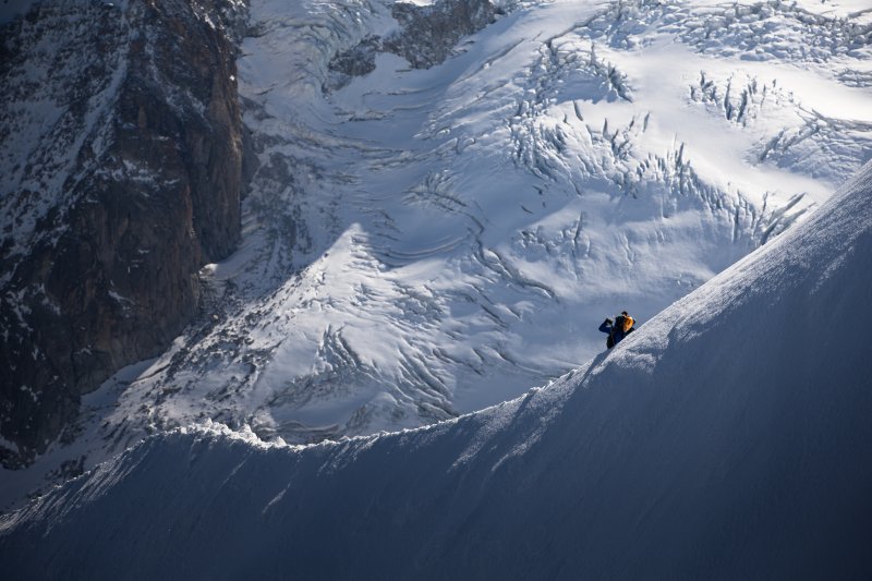 [뉴시스] 알프스 최고봉인 몽블랑(4807m). 사진은 기사 내용과 관련 없음.(사진=뉴시스 DB)