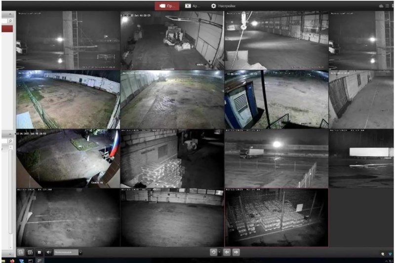 [서울=뉴시스] 우크라이나 군사정보국(HUR) 사이버 부대의 러시아 물류 기업 엘트란스 플러스(+) 사이버 공격 관련 영상 화면. (사진=키이우인디펜던트 웹사이트 갈무리) *재배포 및 DB 금지. 2025.12.07.