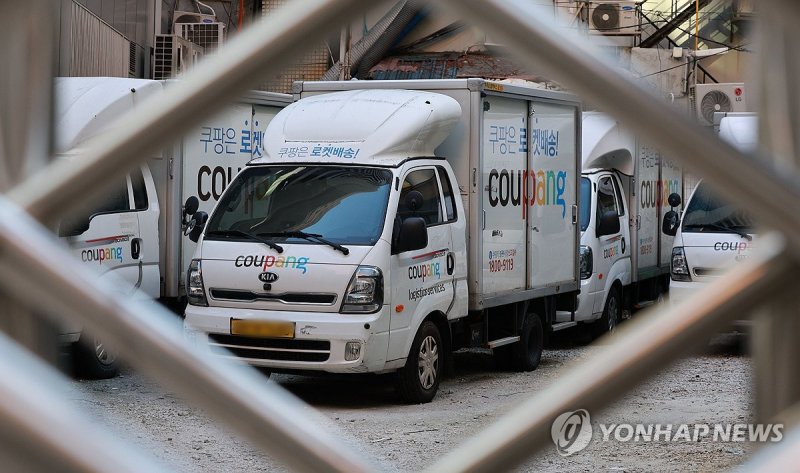 삼중고 쿠팡, 배송단가 협상도 '올스톱'…"더 떨어질라" 우려도