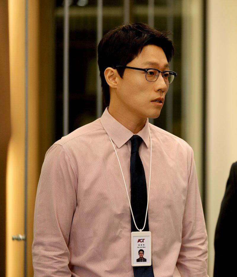 JTBC '서울 자가에 대기업 다니는 김부장 이야기' 배우 이신기 / SLL, 드라마하우스, 바로엔터테인먼트 제공