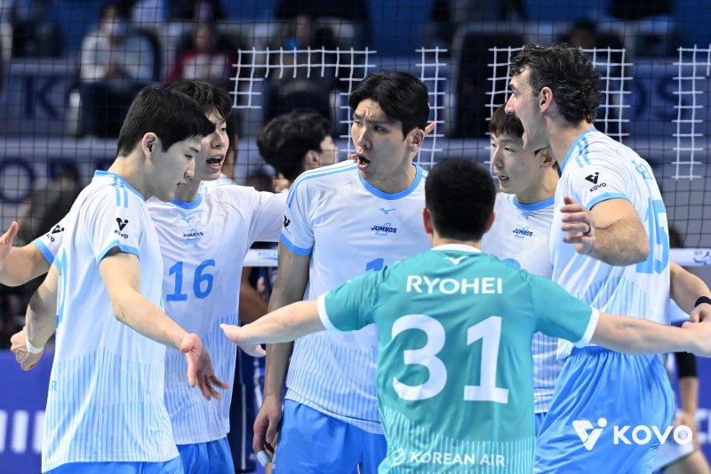 14시즌 만에 10연승을 달성한 대한항공. (KOVO 제공)