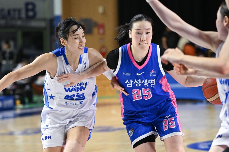 [서울=뉴시스] 여자프로농구 아산 우리은행의 김단비. (사진=WKBL 제공) *재판매 및 DB 금지