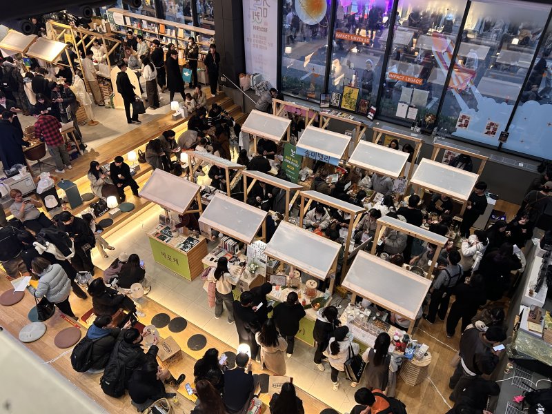 [서울=뉴시스]4기 로컬인서울 팝업스토어.