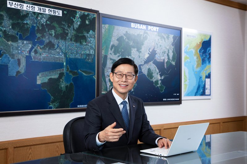 [부산=뉴시스] 송상근 부산항만공사 사장. (사진=부산항만공사 제공) 2025.12.08. photo@newsis.com *재판매 및 DB 금지