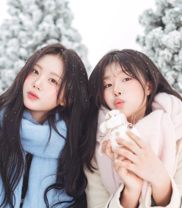 [서울=뉴시스] 이재시, 이설아. (사진=이수진 인스타그램) 2025.12.06. photo@newsis.com *재판매 및 DB 금지