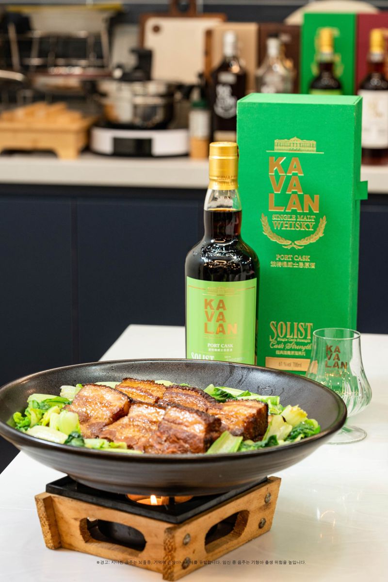 카발란 솔리스트 포트 캐스크 싱글 캐스크 스트렝스, 동파육. 골든블루 제공