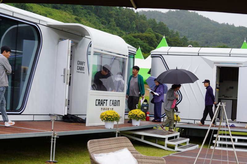 [서울=뉴시스] 캠핑박람회에 전시된 캠핑카. 위 사진은 해당 기사와 직접적 연관이 없음. 2024.10.03. photo@newsis.com *재판매 및 DB 금지