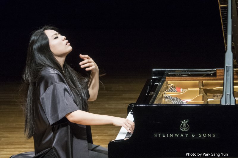 [홍성=뉴시스]피아니스트 임현정 공연 모습. *재판매 및 DB 금지