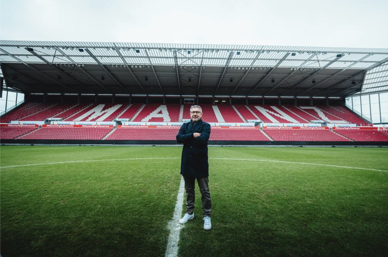 [서울=뉴시스] 독일 프로축구 분데스리가 마인츠의 우르스 피셔 감독. (사진=마인츠 SNS 캡처) *재판매 및 DB 금지