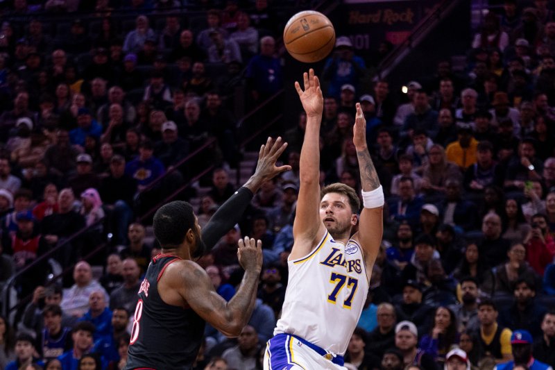 [필라델피아=AP/뉴시스] 미국프로농구(NBA) 로스앤젤레스(LA) 레이커스의 루카 돈치치. 2025.12.07.