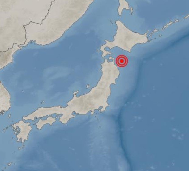 [서울=뉴시스] 8일 오후 11시15분께 아오모리현 아오모리시 동쪽 133㎞ 해역에서 규모 7.6으로 추정되는 지진이 관측됐다. 진원 깊이는 50㎞다. (사진=기상청 웹사이트 갈무리) 2025.12.09. *재판매 및 DB 금지 *재판매 및 DB 금지