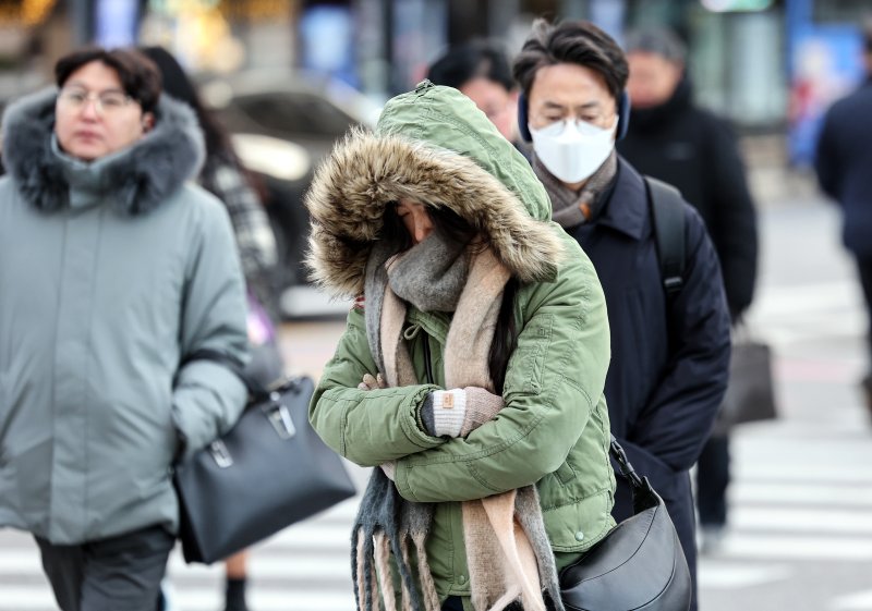 추위 자료사진. 2025.12.3/뉴스1 ⓒ News1 이호윤 기자