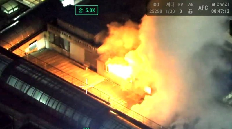 소방 드론에 잡힌 신기시장 화재 (인천소방본부 제공.재판매 및 DB금지)