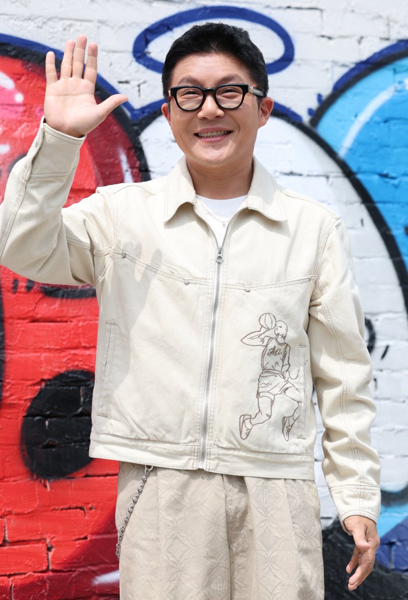 '1박 2일' 측 "조세호 자진하차 의사…기촬영분 이후부터 출연 없을 것"