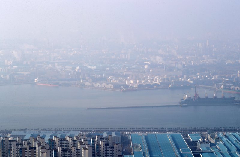 울산 북구 염포산전망대에서 바라본 석유화학단지 모습. /뉴스1 DB ⓒ News1 윤일지 기자