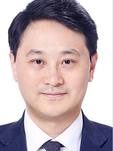 [제주=뉴시스] 김우철 신임 대한항공 제주여객서비스지점장. (사진=대한항공 제공) 2025.12.09. photo@newsis.com *재판매 및 DB 금지