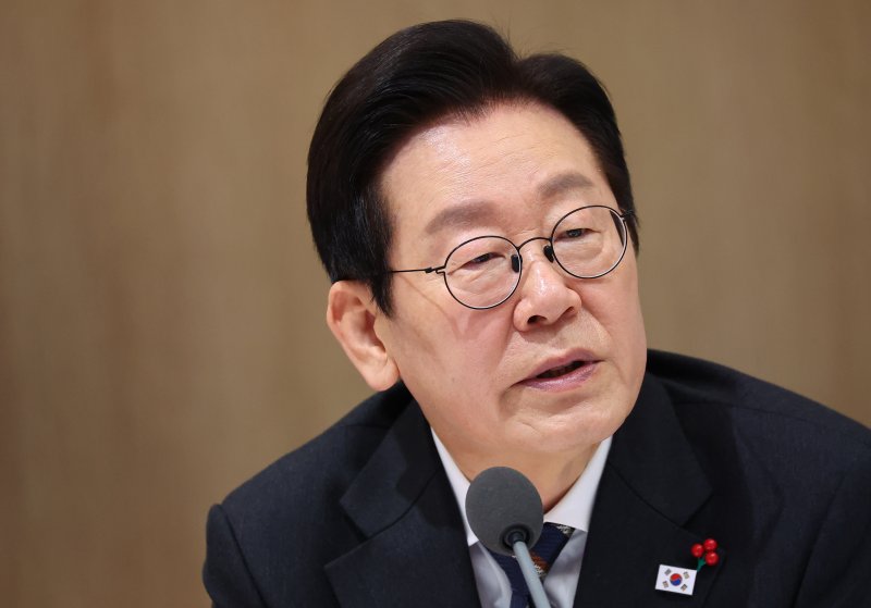 이재명 대통령이 9일 서울 용산 대통령실에서 열린 국무회의에서 발언하고 있다. 사진=연합뉴스