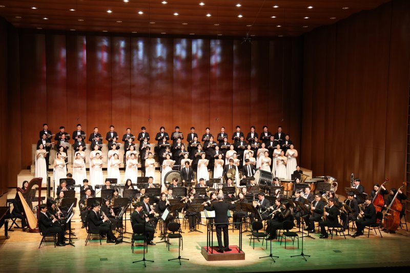 [서귀포=뉴시스] 2024년 제주도립서귀포예술단 송년음악회 모습. (사진=서귀포시 제공) 2025.12.09. photo@newsis.com *재판매 및 DB 금지