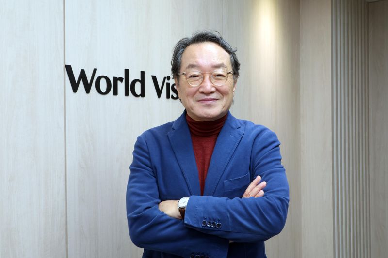 조명환 월드비전 회장 "세계에 받은 사랑, 세계에 돌려줄 때" [인터뷰]