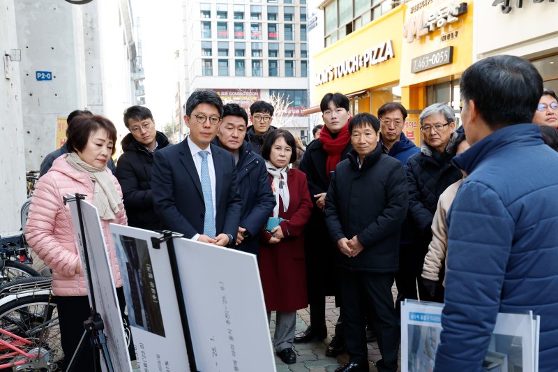 성수역 3-1번 증설 예정 현장 점검. (서울교통공사 제공)