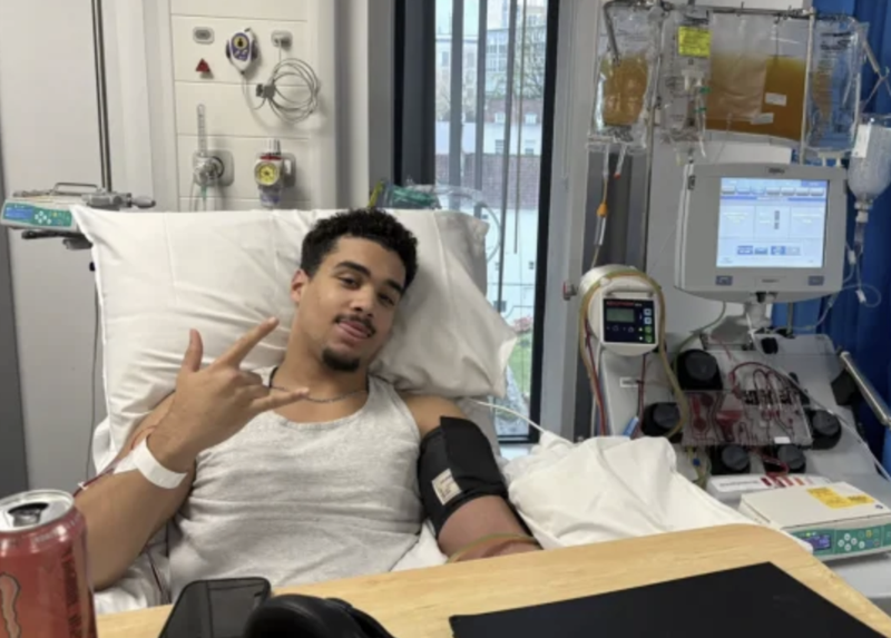 챗GPT 덕분에 목숨 구한 10대 소년 "당장 응급실 가"... 무슨 일?