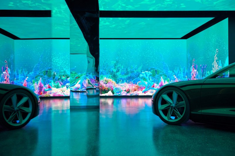 [서울=뉴시스]'현대 모터스튜디오 스나얀 파크'의 메인 전시 공간.(사진=현대자동차 제공) 2022.6.9 photo@newsis.com