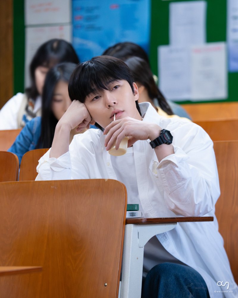 배우 박서준 / 어썸이엔티