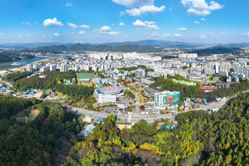 [공주=뉴시스] 국립공주대 공주캠퍼스 전경. (사진=뉴시스 DB). photo@newsis.com *재판매 및 DB 금지