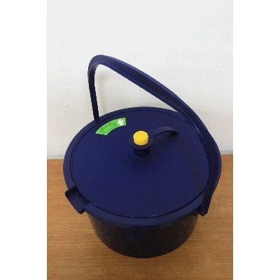 군산시가 내년부터 추가 도입한 10리터 크기의 음식물류 폐기물 수거 용기.(군산시 제공. 재판매 및 DB금지)