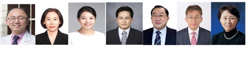 [서울=뉴시스] 왼쪽부터 이영렬 법무부 국립법무병원장, 김윤전 국방부 성폭력예방대응담당관, 이정은 문화체육관광부 디지털소통관, 김현진 기후에너지환경부 중앙환경분쟁조정 피해구제위원회 사무국장, 한창환 보건복지부 국립춘천병원장, 김성권 고용노동부 경북지방노동위원회 사무국장, 황금숙 문화체육관광부 국립장애인도서관장.