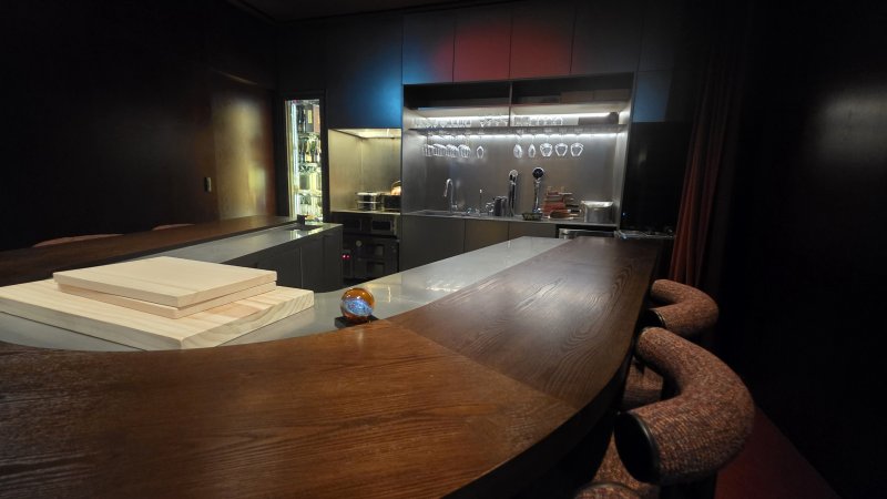 [서울=뉴시스] 이주혜 기자 = 10일 서울 강남구 하우스오브신세계 청담'의 히든 다이닝 레스토랑 '모노로그'. 2025.12.10. winjh@newsis.com *재판매 및 DB 금지