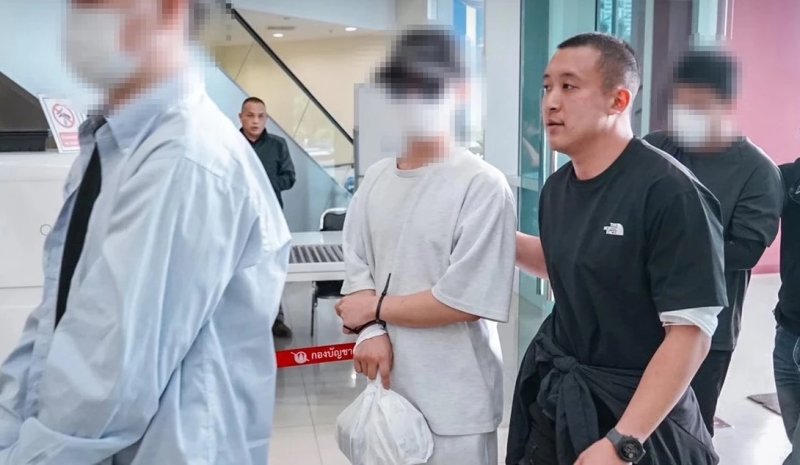 [뉴시스] 태국에서 체포된 한국인 보이스피싱 조직원들. (사진=더네이션) 2025.12.10 *재판매 및 DB 금지