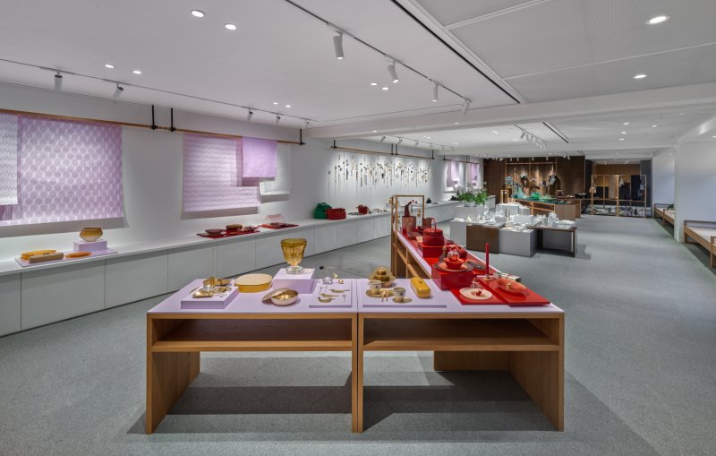 신세계화점은 연말연시를 맞아 남다른 감성과 취향을 담은 선물로 감사의 마음을 전하고자 하는 고객을 위해 특별한 행사를 마련했다.(신세계백화점제공)