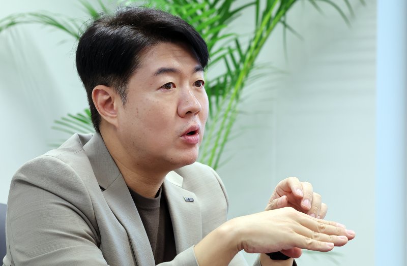 전화성 한국초기투자액셀러레이터협회 회장이 27일 서울 종로구 뉴스1 사옥에서 인터뷰를 하고 있다. 2025.11.27/뉴스1 ⓒ News1 김진환 기자