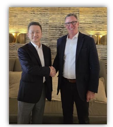 사진좌측부터 전웅 하이드로리튬 대표와 폴 로이드 프레어리리튬 대표. 하이드로리튬 제공.