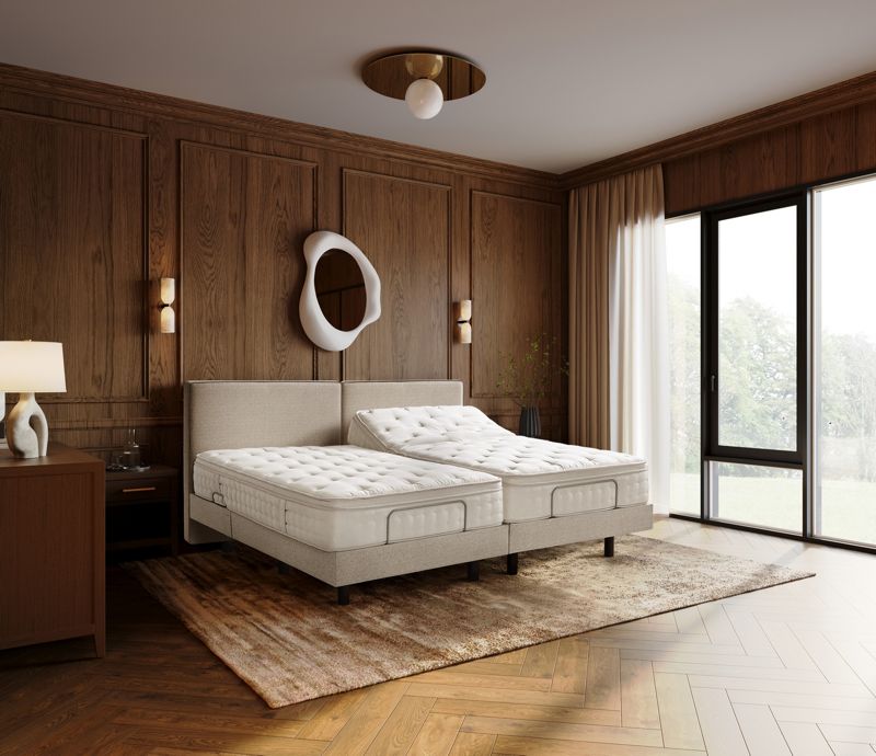 신세계까사의 프리미엄 수면 브랜드 마테라소가 선보인 첫 모션 베드 '르 무브'와 비건 폼 매트리스 '오아시스' 컬렉션. 신세계까사 제공.