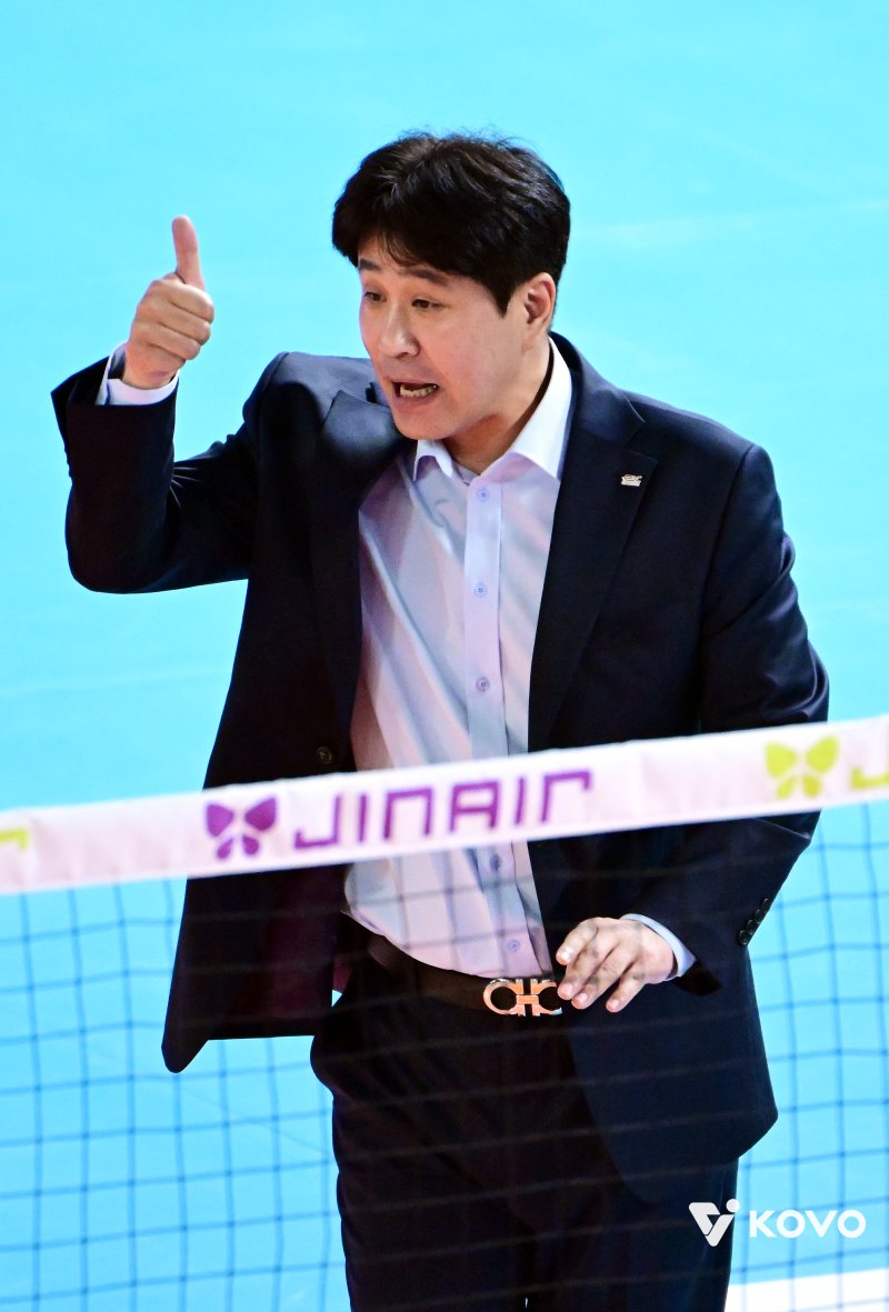 김종민 한국도로공사 감독. (KOVO 제공)