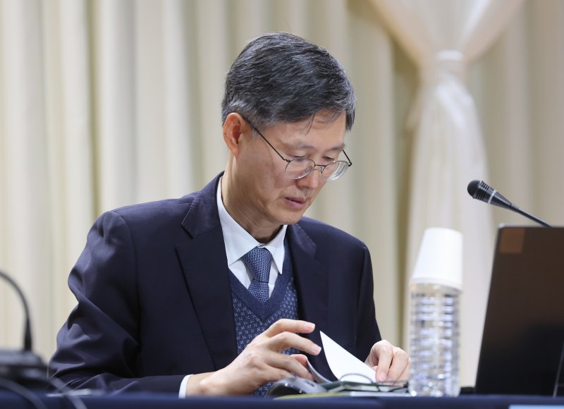 11일 서울 서초구 서울법원종합청사에서 문형배 전 헌법재판소 헌법재판관이 참석한 가운데 국민을 위한 사법제도 개편 공청회가 열리고 있다. 사진=연합뉴스