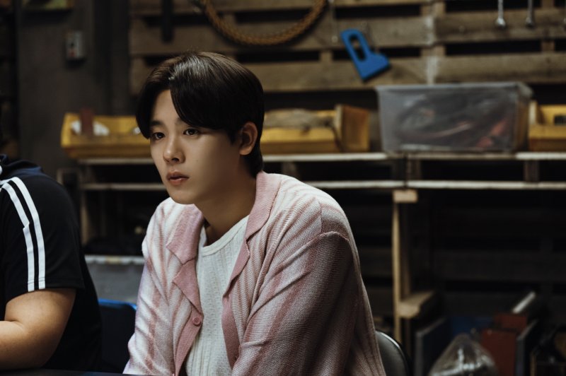 KT스튜디오지니, 쿠팡플레이