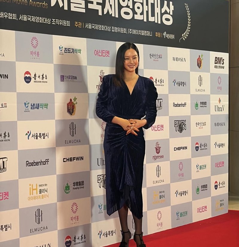 [서울=뉴시스] 배우 이하늬. (사진=이하늬 인스타그램 캡처) 2025.12.11. photo@newsis.com *재판매 및 DB 금지