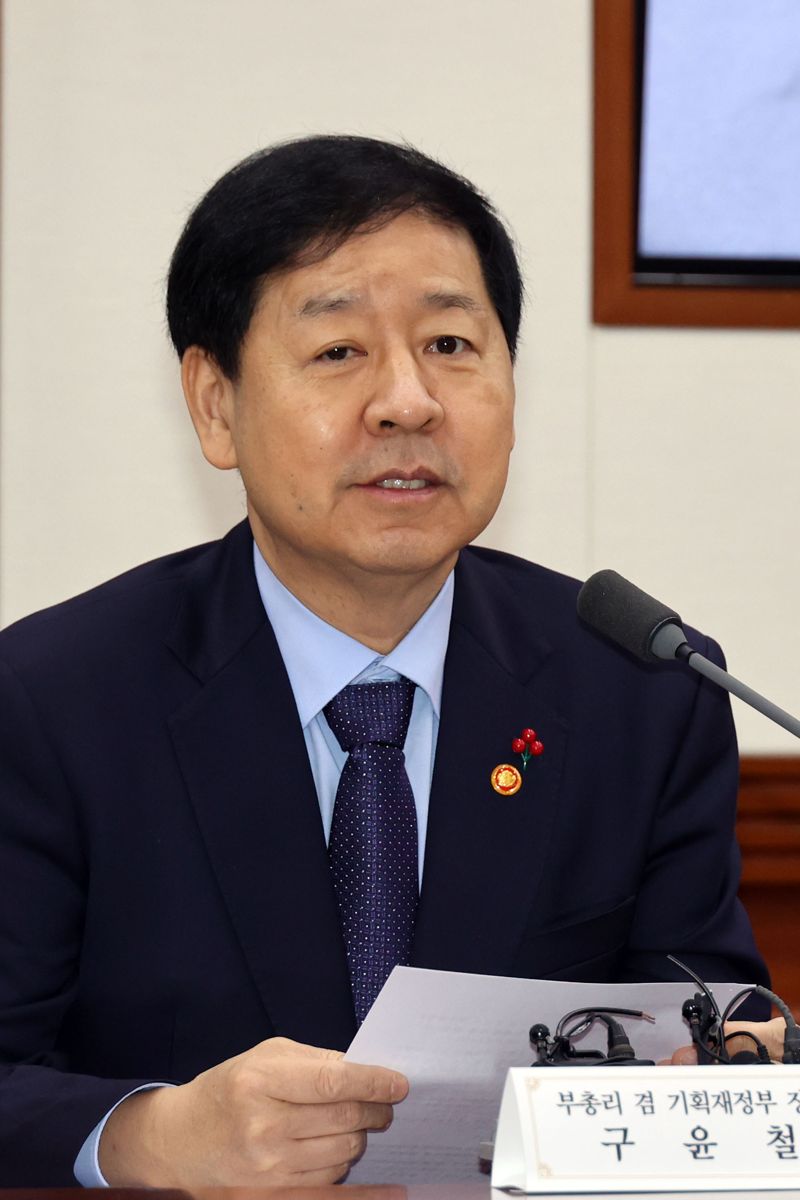 구윤철 경제부총리 겸 기획재정부 장관이 12일 서울 종로구 정부서울청사에서 열린 대외경제장관회의에서 발언하고 있다. 사진=서동일 기자